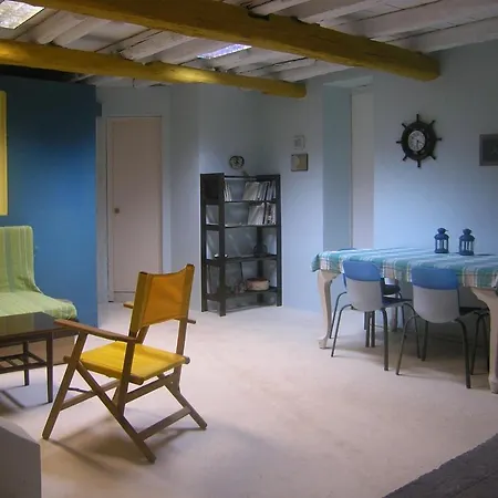 Ampeli House . Up To 7 Guests ! ديرفينيون